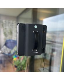 WindowBuddi Robotic Window Cleaning System